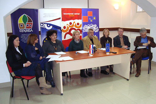Tiskovna konferencija organizacija civilnog društva Osječko-baranjske županije